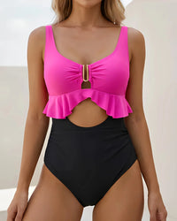 Badpak met Gespdetail en Uitgesneden Taille – Modern & Flatterend – Naïra