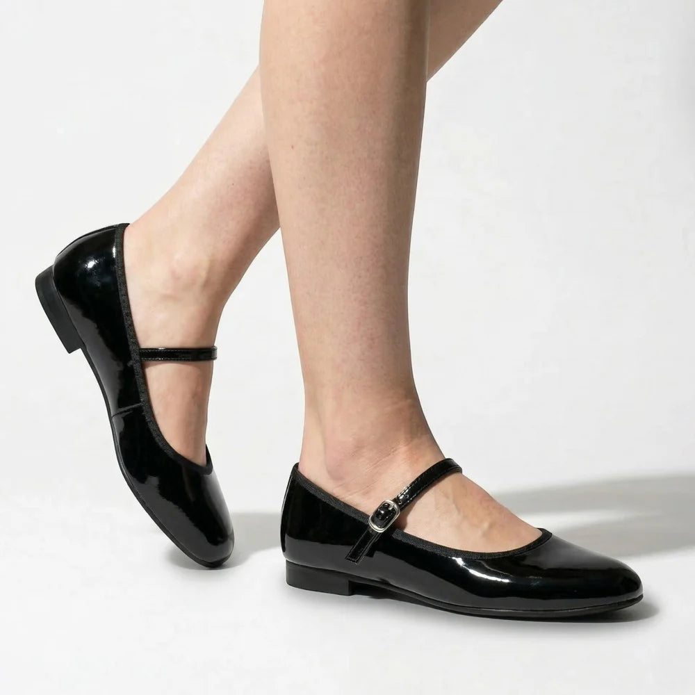 Mary Jane Schoenen met Verstelbaar Bandje en Flexibele Zool – Klassiek & Veelzijdig – Nélie