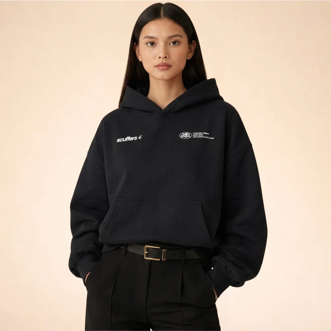 Oversized dames hoodie met buidelzak en capuchon in zwart