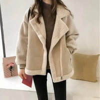 Beige oversized teddy jas dames met brede omslagkraag
