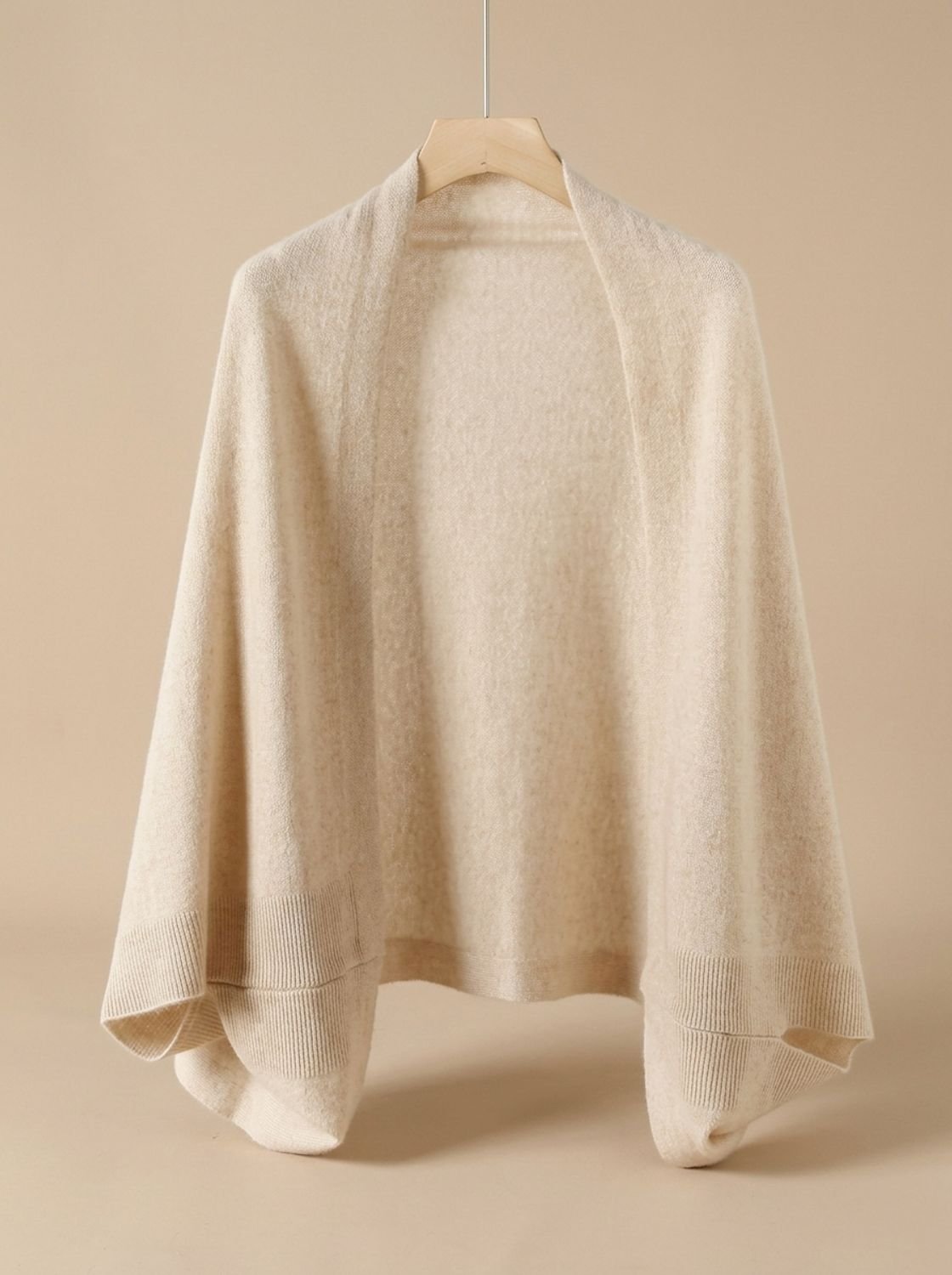 Oversized poncho sjaal dames met armgaten in kasjmierlook, beige