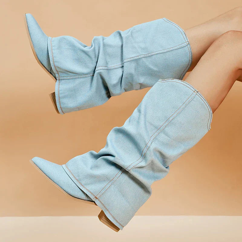 Denim Knielaarzen met Edgy Details – Trendy & Statement – Pippa