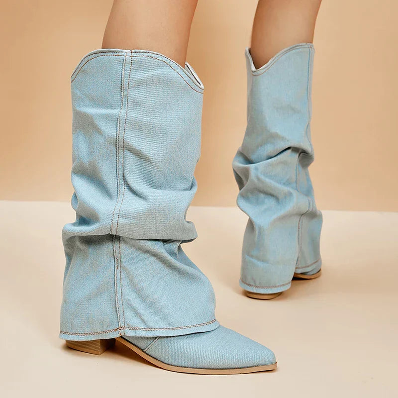 Denim Knielaarzen met Edgy Details – Trendy & Statement – Pippa