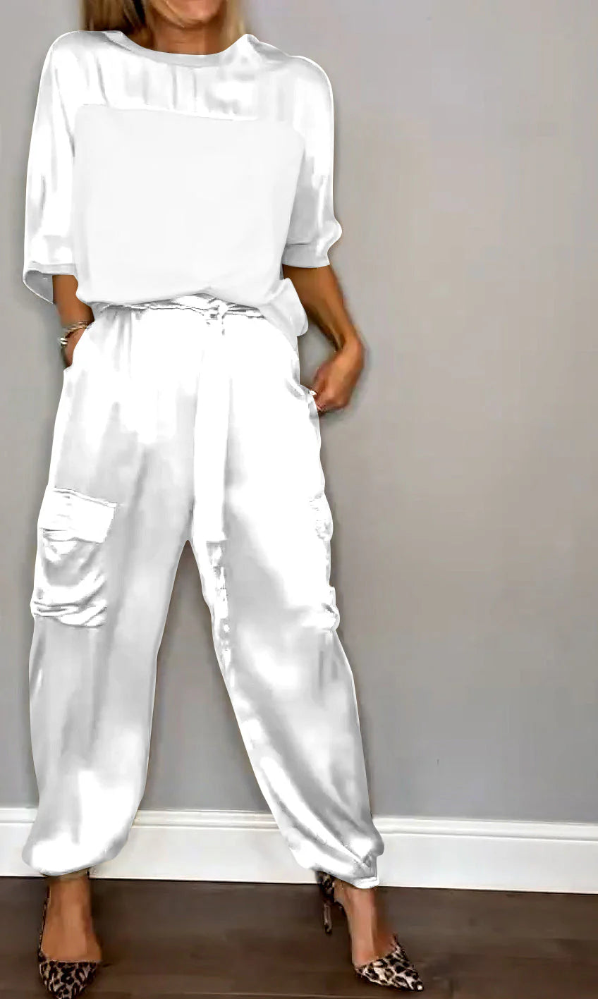 Tweedelige Set met Top met Halve Mouwen en Bijpassende Broek – Verzorgd & Chic – Prunelle