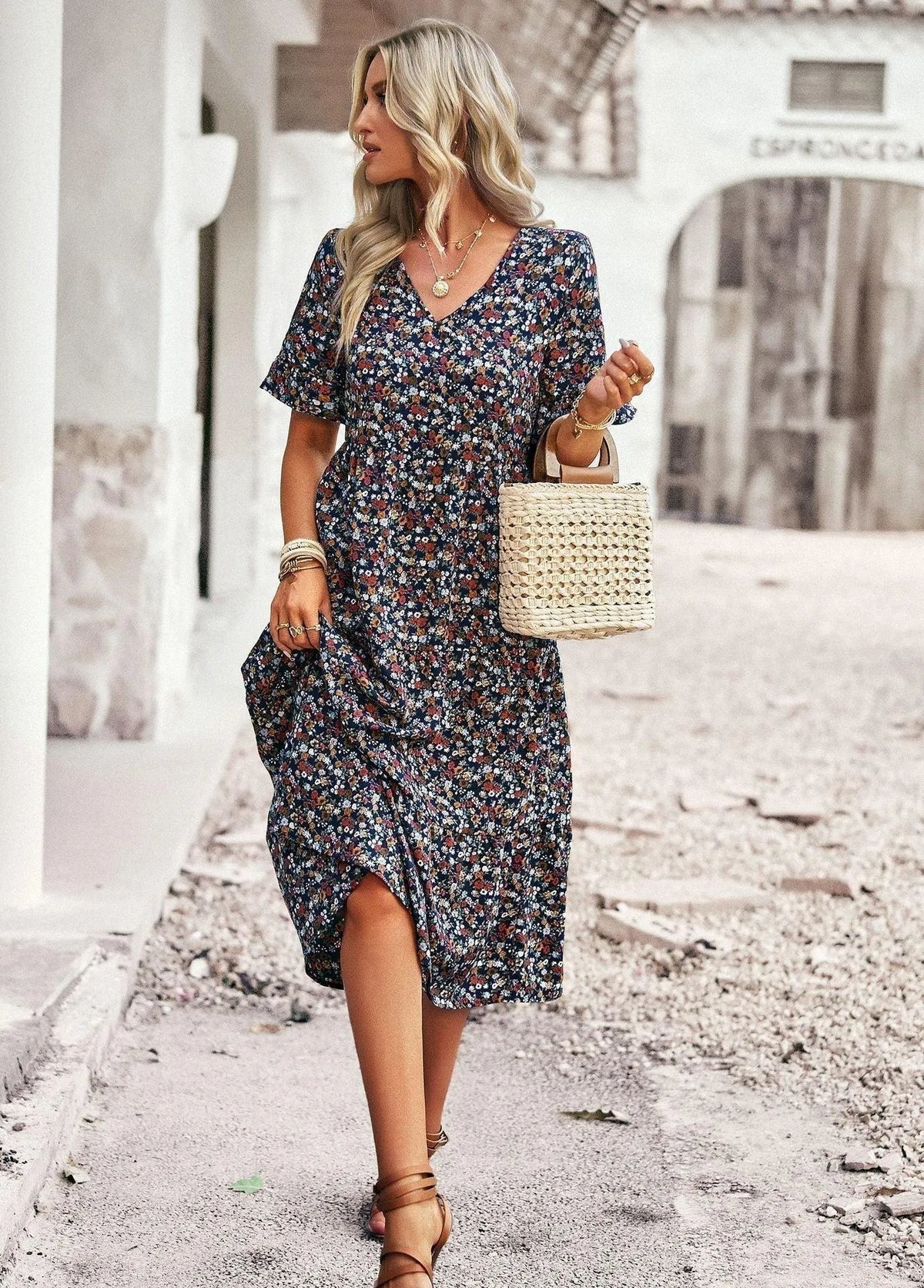 Vrouwelijke Zomerjurk met Korte Mouwen – Veelzijdig & Comfortabel – Romée