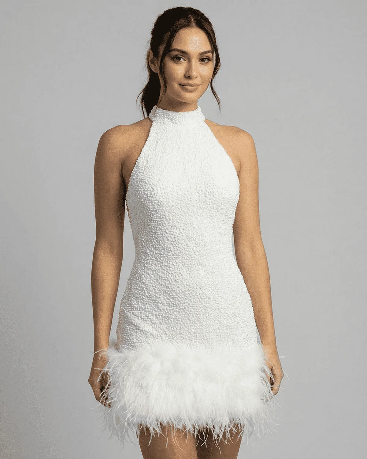 Halterjurk met Paillettenlook en Verenzoom – Sprankelend & Feestelijk – Roséane
