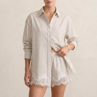 Tweedelige Set met Overhemd, Kraag en Kanten Short – Romantisch & Zomers – Roselinde
