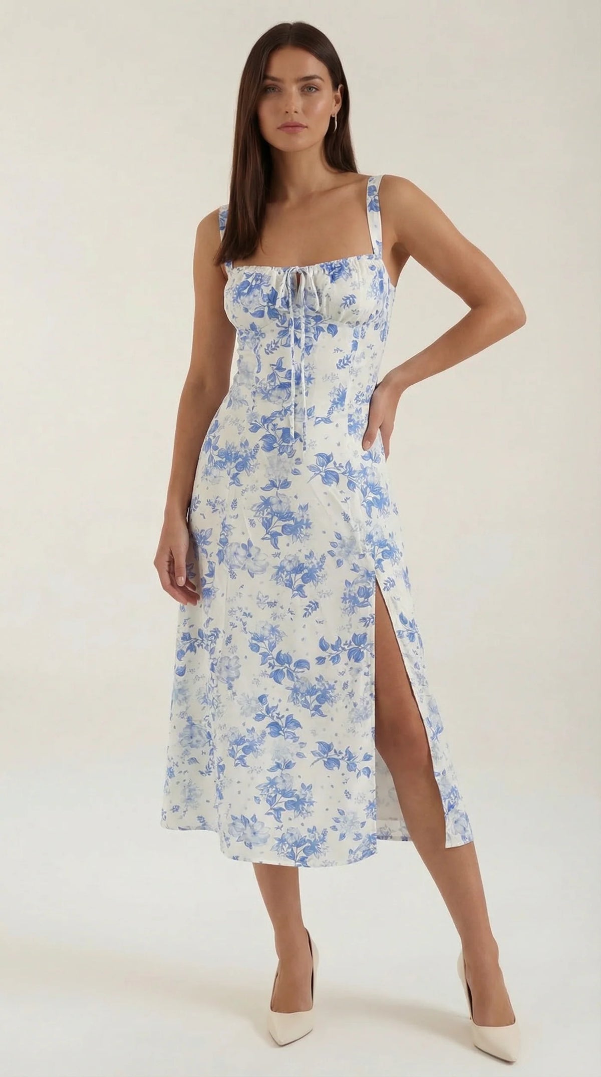 A-lijn Midi Jurk met Vintage Bloemenprint en Hartvormige Hals – Vrouwelijk & Tijdloos – Rosemie