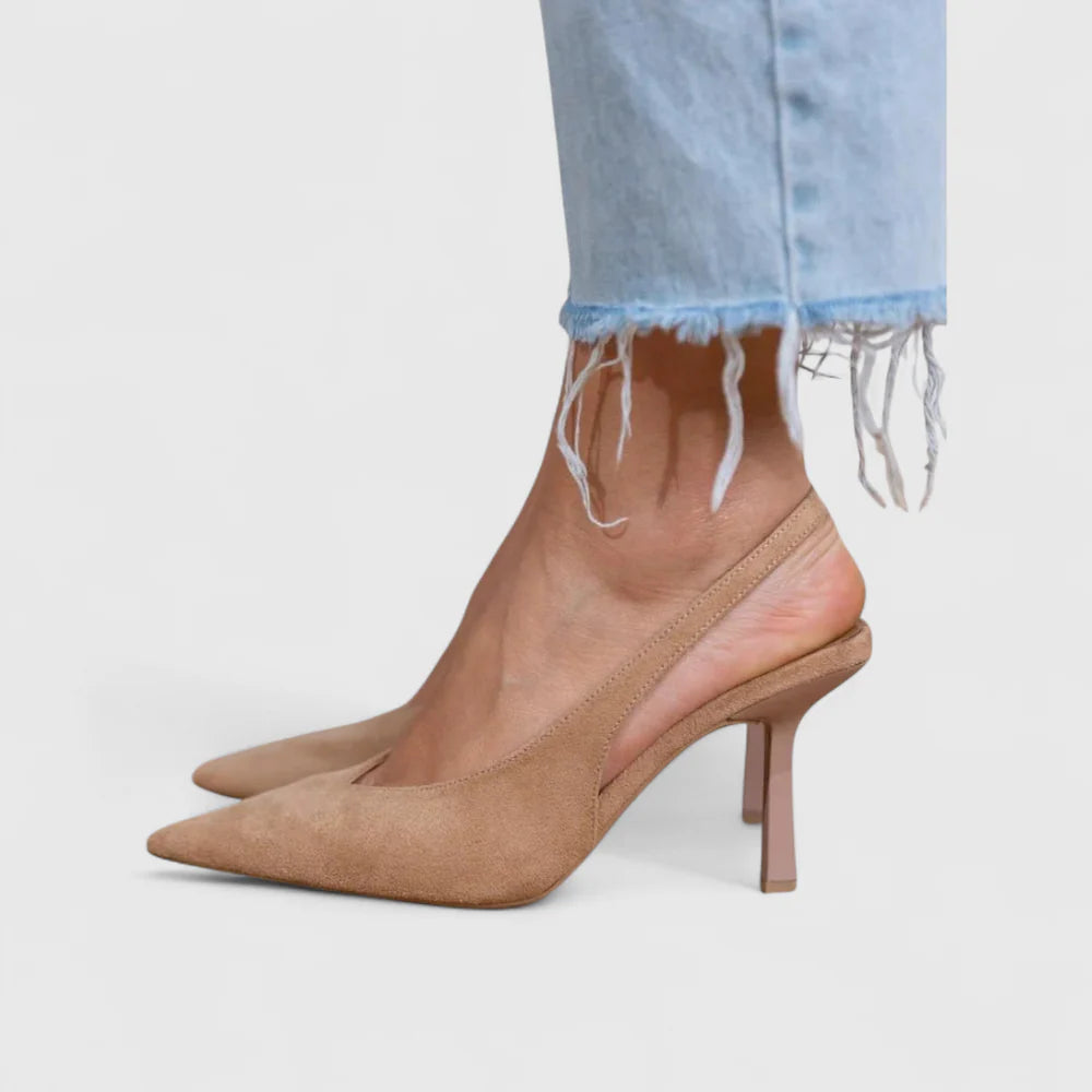 Stiletto Hakken met Puntige Neus en Slank Silhouet – Verzorgd & Tijdloos – Sabline