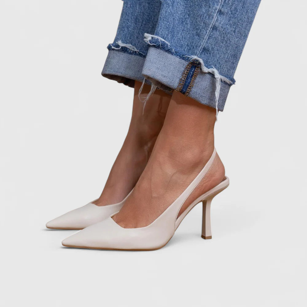 Stiletto Hakken met Puntige Neus en Slank Silhouet – Verzorgd & Tijdloos – Sabline
