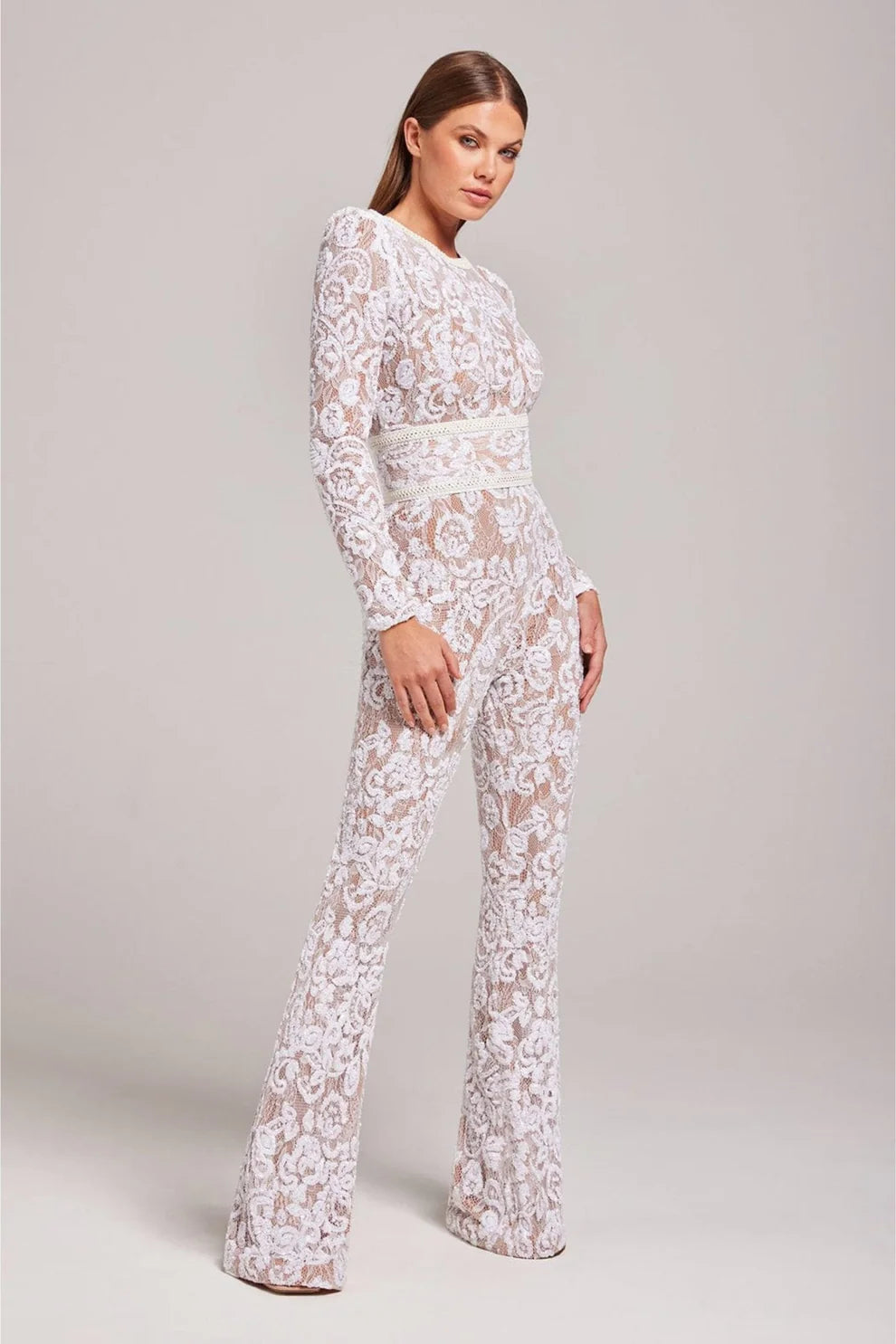 Jumpsuit met Lange Mouwen, Kant en Pailletten – Glamoureus & Feestelijk – Sévalienne