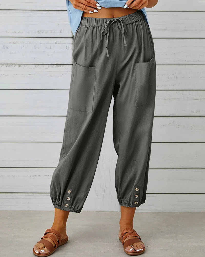 Broek met Hoge Taille, Rechte Pijpen en Knoopdetails – Verzorgd & Veelzijdig – Sévrine