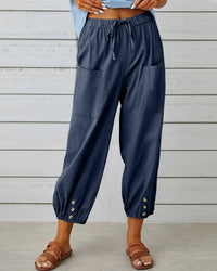 Broek met Hoge Taille, Rechte Pijpen en Knoopdetails – Verzorgd & Veelzijdig – Sévrine