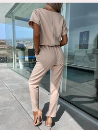 Jumpsuit met V-hals, Korte Mouwen en Wijde Pijpen – Elegant & Comfortabel – Sylvanne