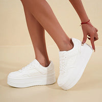 Witte Sneakers met Plateauzool en Ademend Bovenwerk – Comfort & Stijl – Tessa