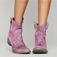 Slouchy western enkellaarsjes dames in roze suèdelook met lage hak