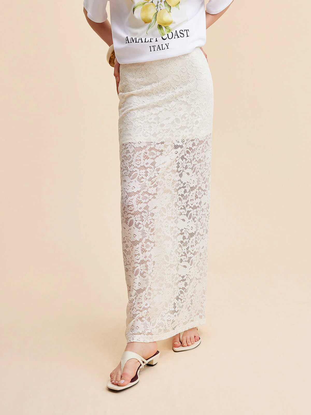 Beige Semi-Transparante Kanten Maxi Rok – Elegant & Flatterend – Wikke