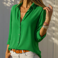 Damesblouse met Knoopjes en Kraag – Tijdloos & Elegant – Ysoria
